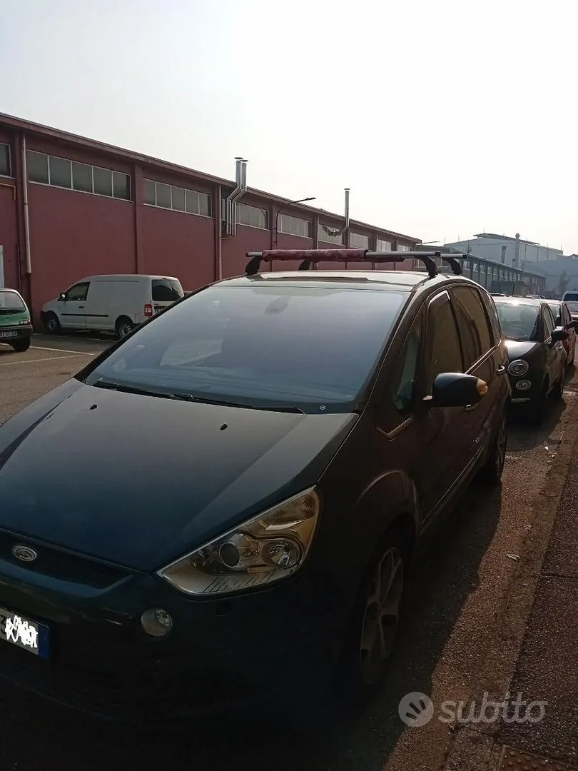 Ford S-Max 2008 photo 2