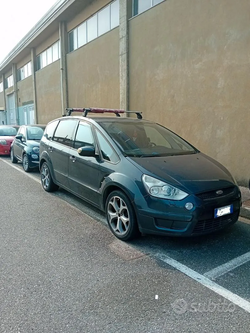 Ford S-Max