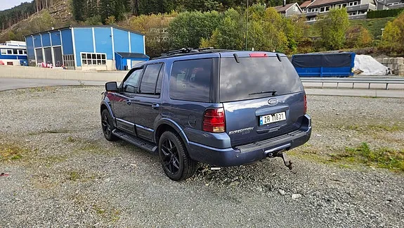 Ford Expedition 2003 photo 3