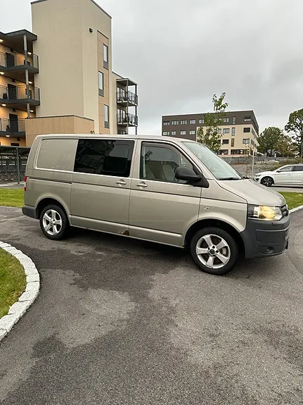 Volkswagen Transporter 2011 photo 5