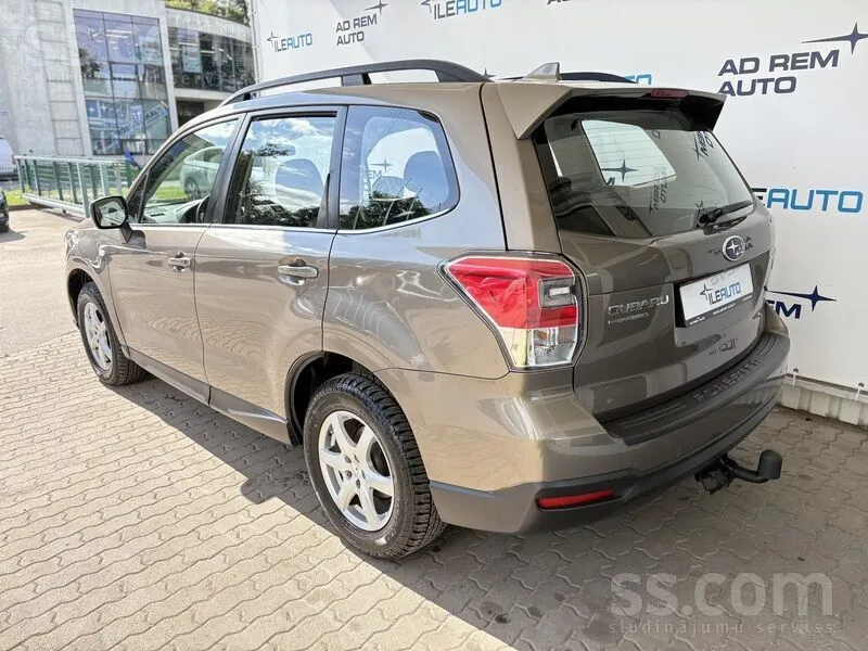 Subaru Forester 2017 photo 3