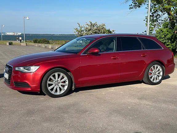 Audi A6 2012 photo 2