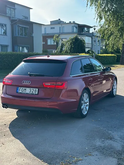 Audi A6 2012 photo 4