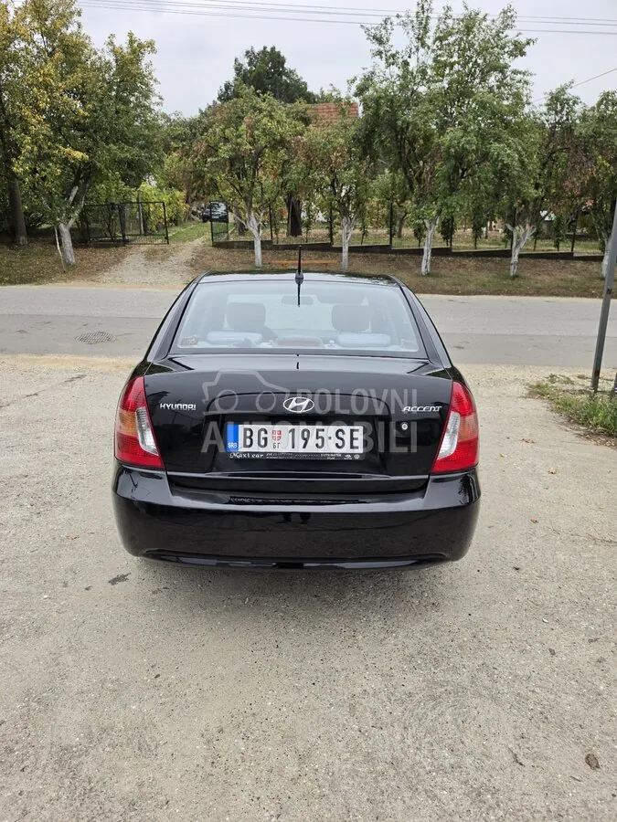 Hyundai Accent 2007 photo 5