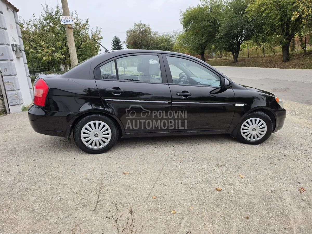 Hyundai Accent 2007 photo 3