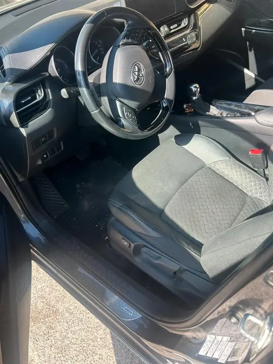 Toyota C-Hr 2023 photo 5