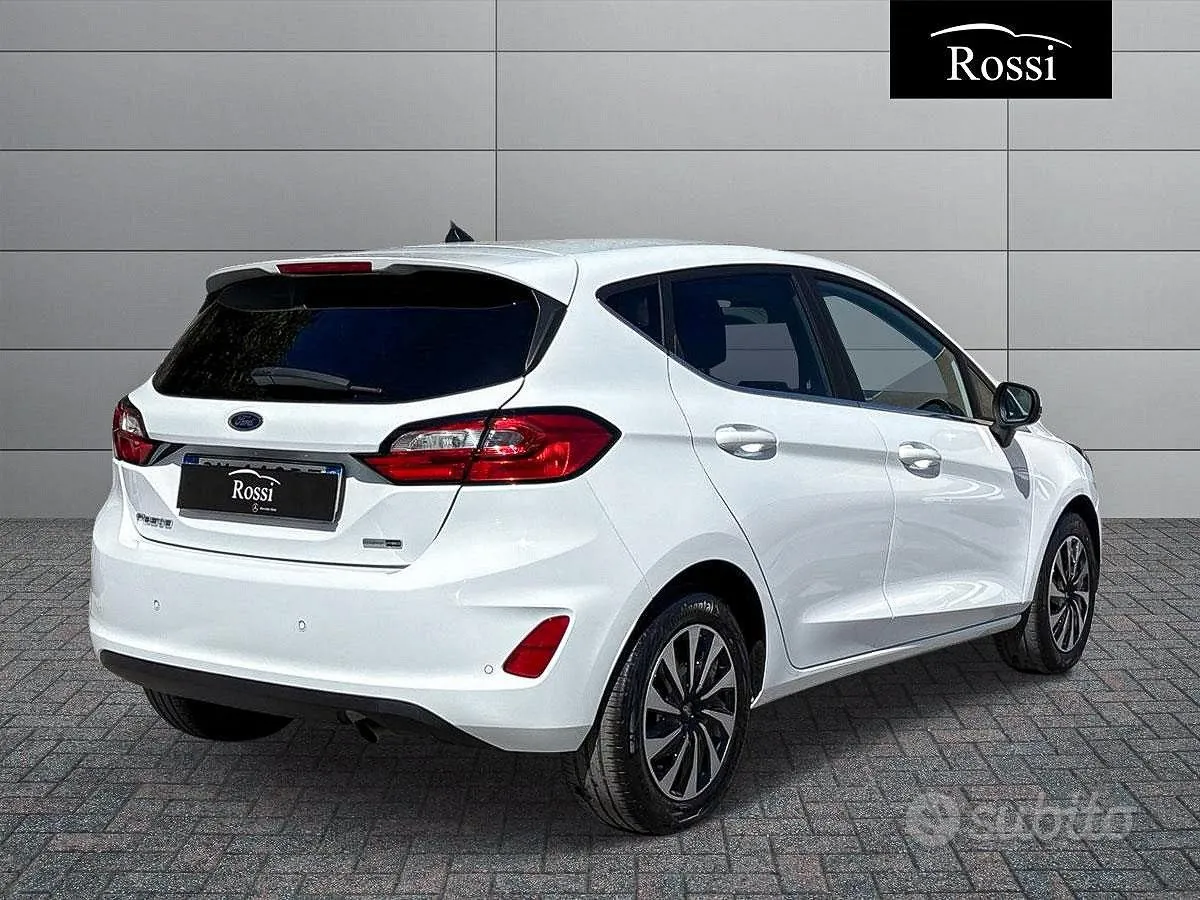 Ford Fiesta 2023 photo 2