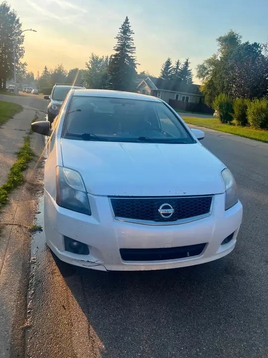 Nissan Sentra 2010 photo 2