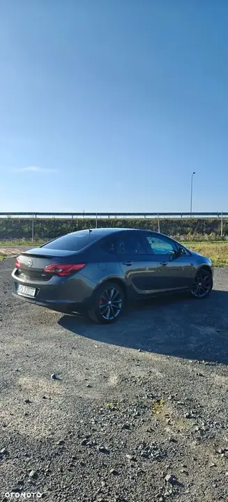 Opel Astra 2015 photo 4