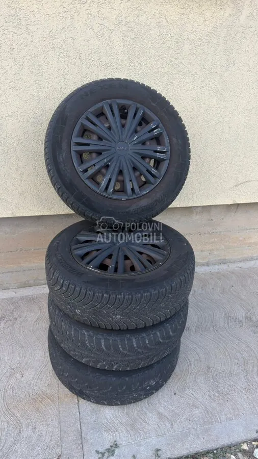 Mazda 3 2009 photo 2