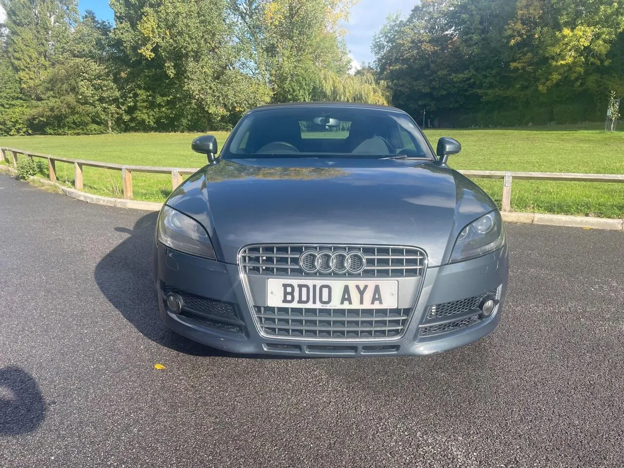 Audi Tt 2010 photo 2