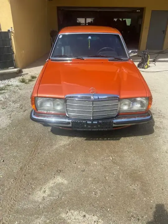 Mercedes-Benz Sonstige