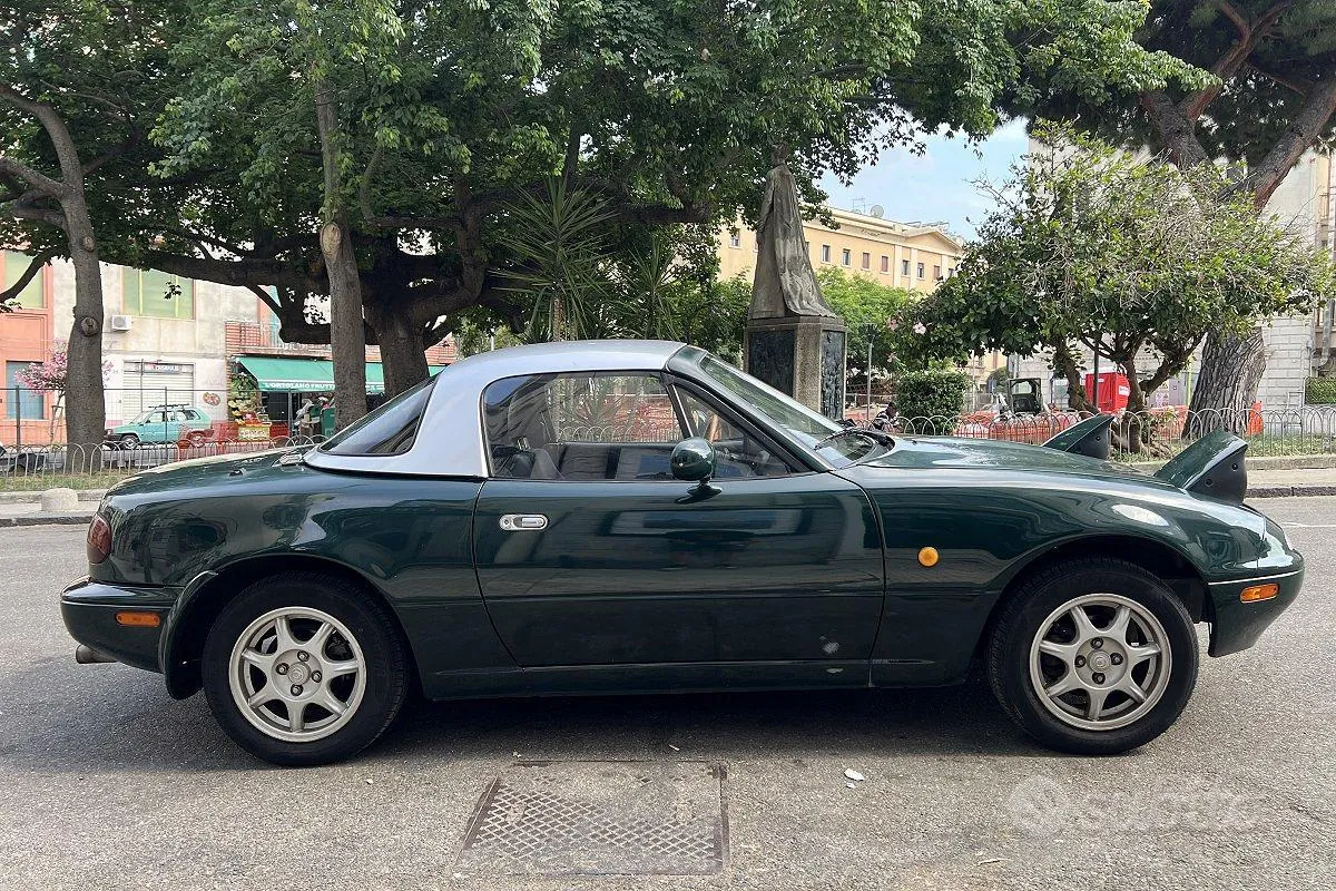 Mazda Mx-5 1996 photo 4
