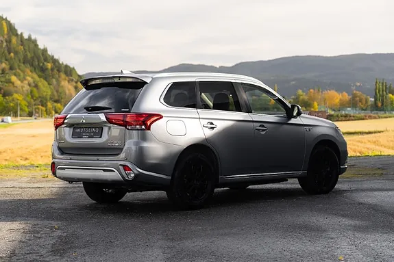 Mitsubishi Outlander 2019 photo 3