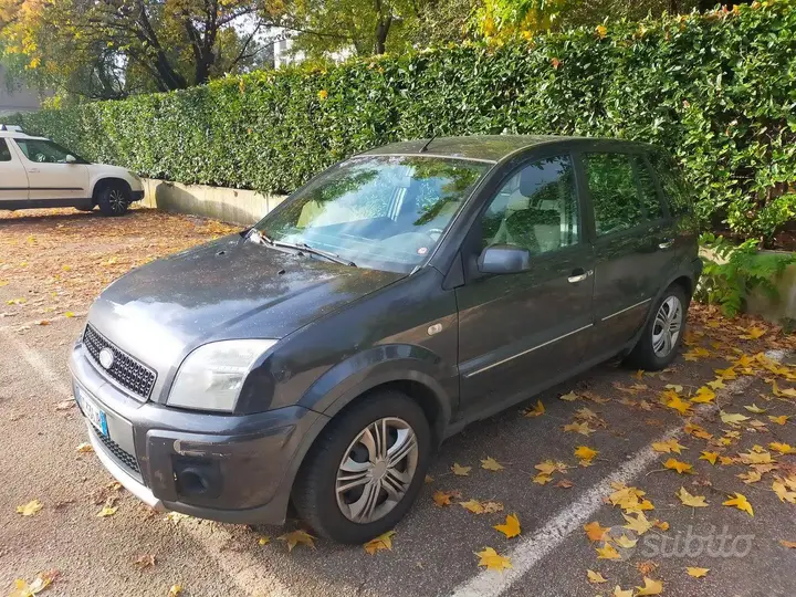 Ford Fusion 2009 photo 3