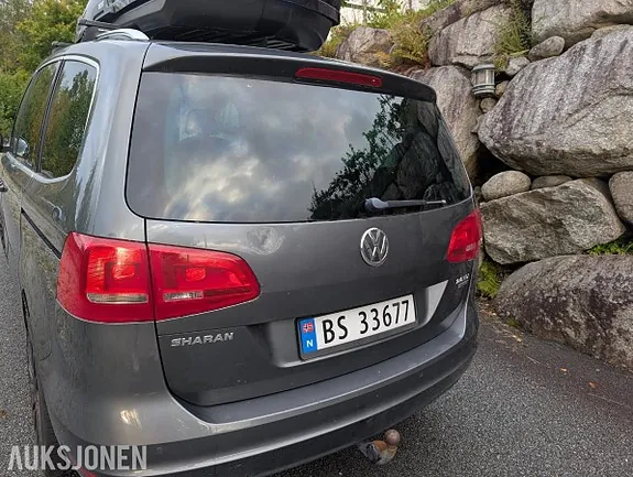 Volkswagen Sharan 2012 photo 4