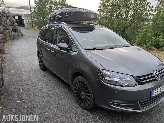 Volkswagen Sharan 2012 photo 3