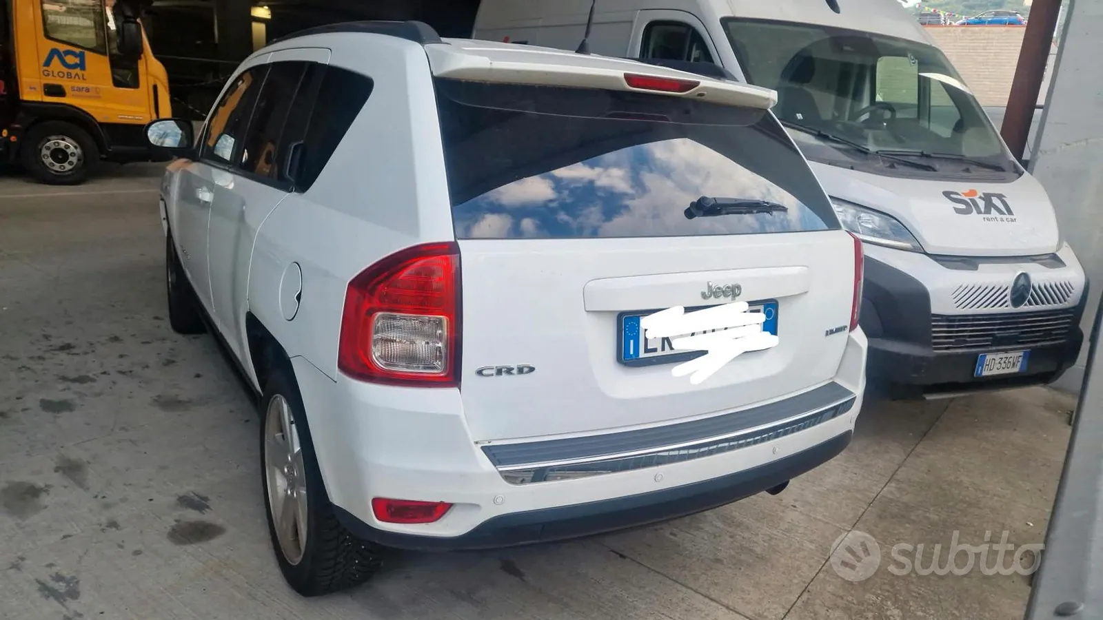 Jeep Compass 2011 photo 2