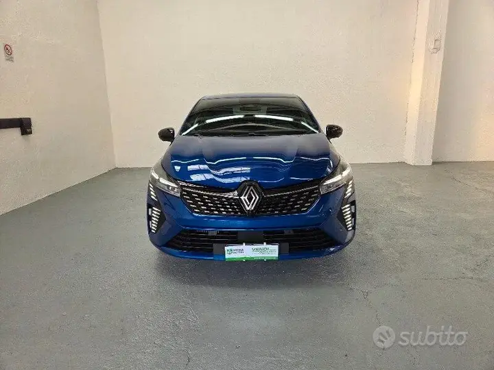 Renault Clio 2024 photo 2