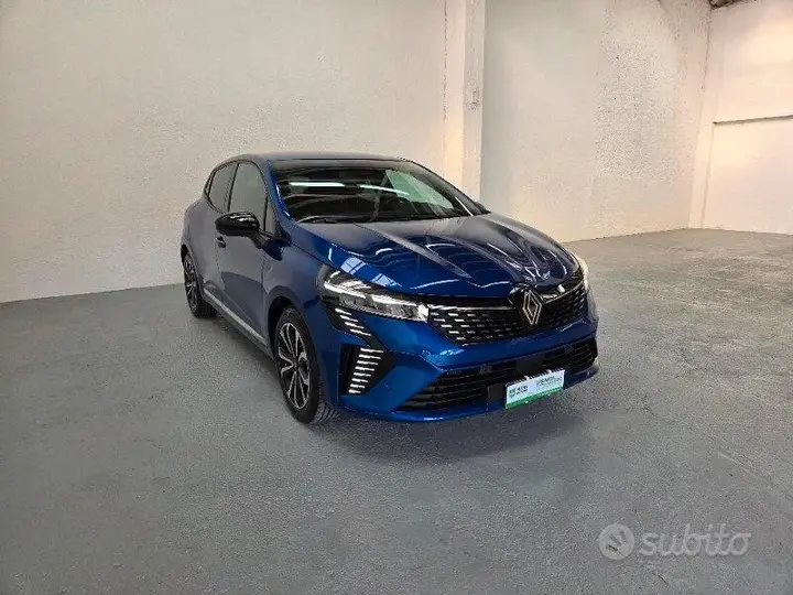 Renault Clio 2024 photo 3