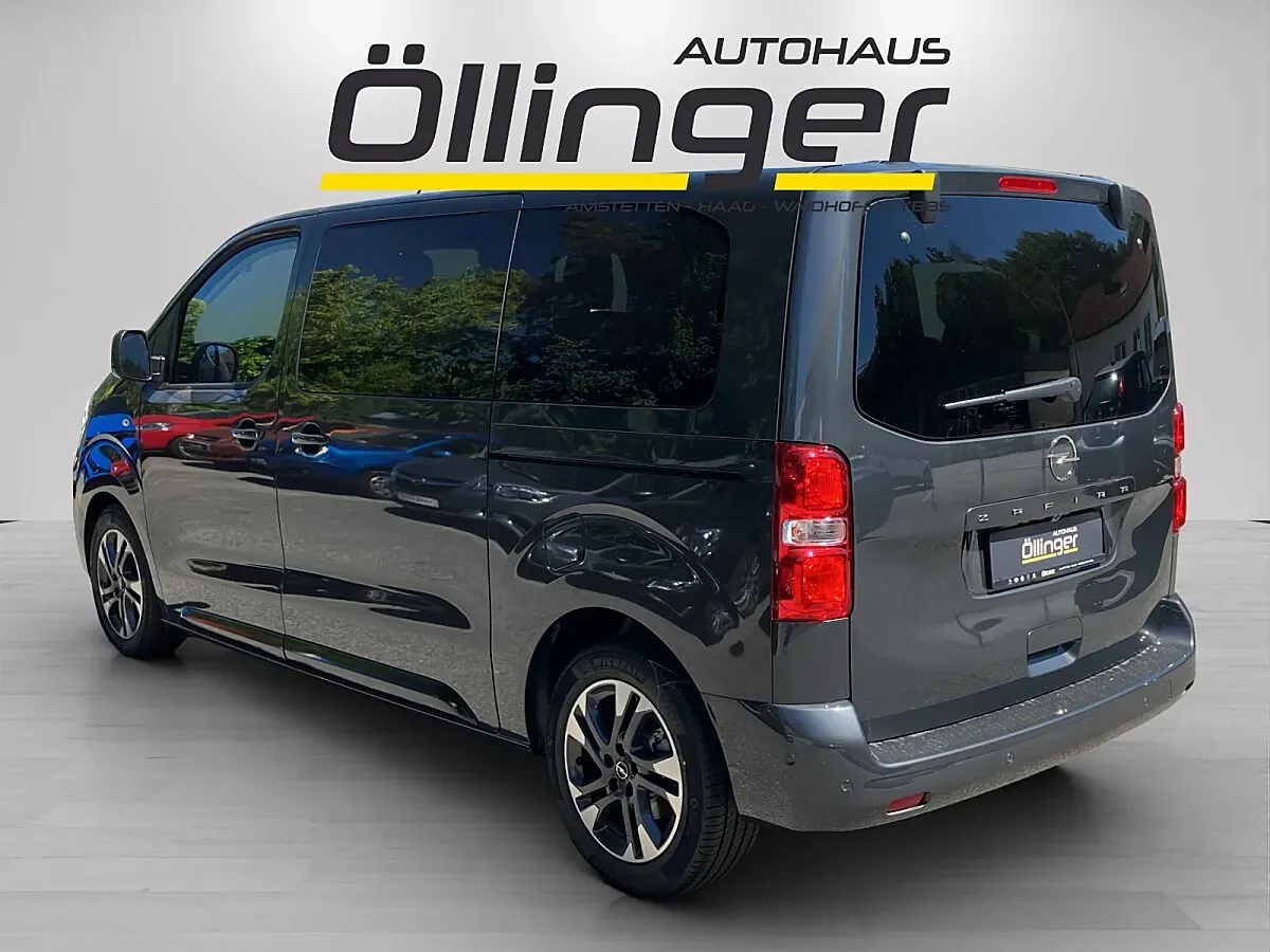 Opel Zafira photo 3