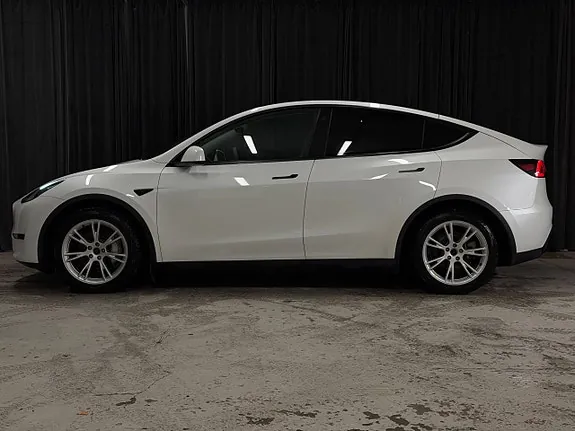 Tesla Model Y 2024 photo 5