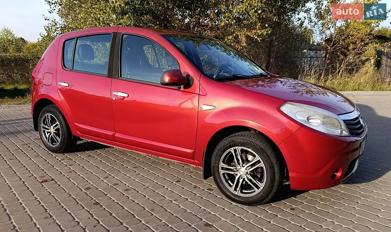 Renault Sandero 2011 photo 5