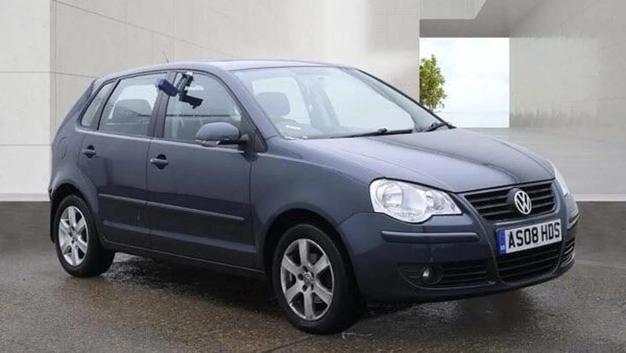 Volkswagen Polo 2008 photo 2