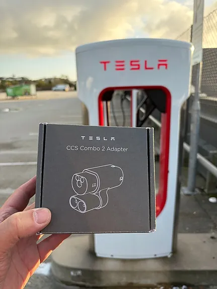 Tesla Model S 2013 photo 4