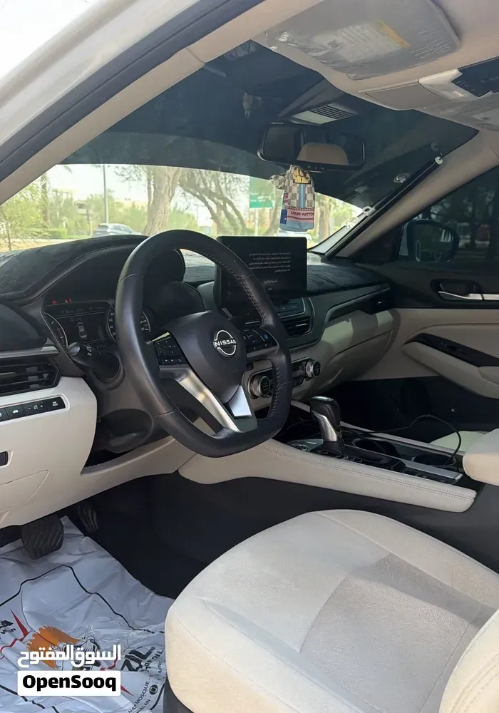 Nissan Altima 2024 photo 2