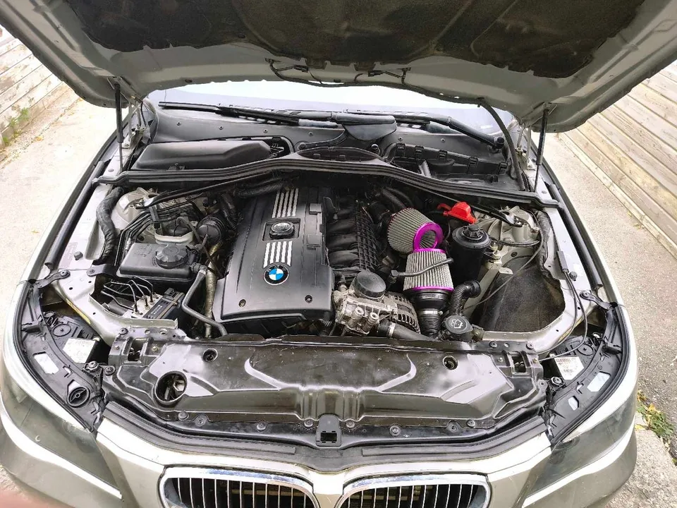 BMW 5Series 2008 photo 2