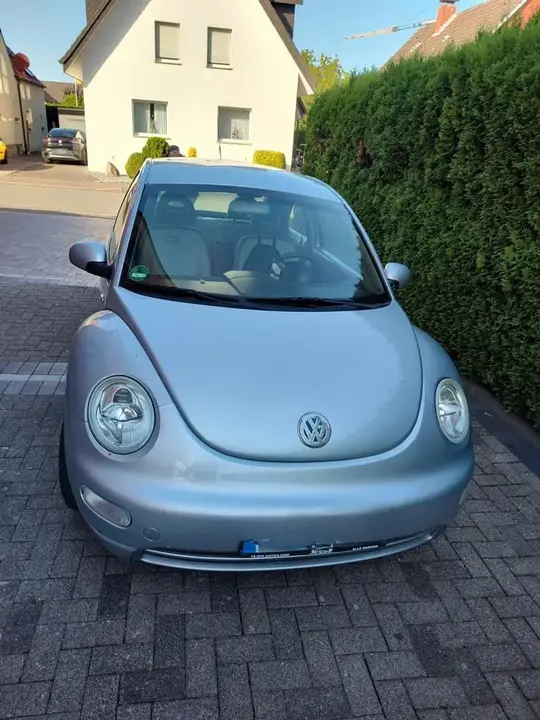 Volkswagen New Beetle