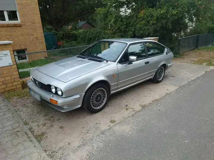 Alfa Romeo Gtv