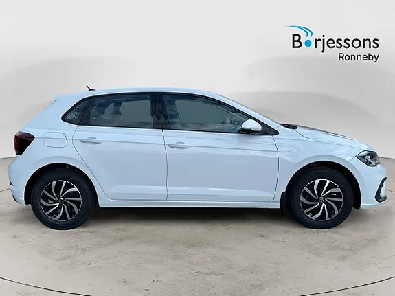 Volkswagen Polo 2027 photo 2