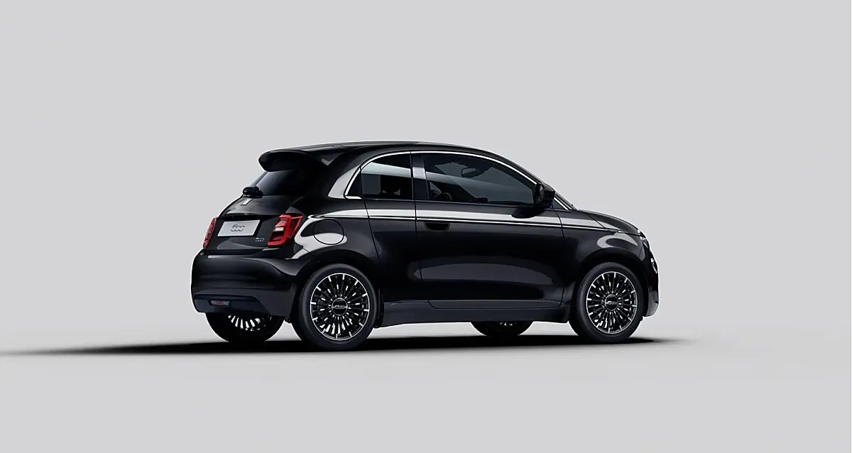 Fiat 500E photo 2