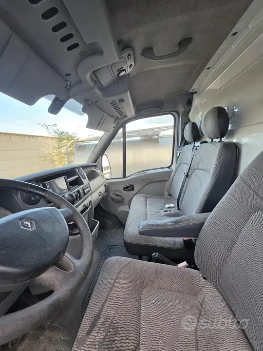 Renault Master 2009 photo 5