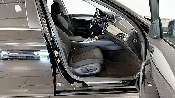 BMW 520D 2018 photo 3
