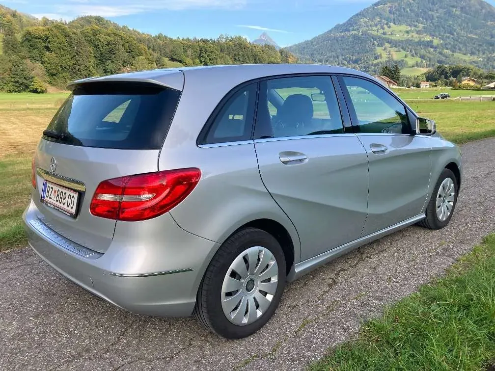Mercedes-Benz B-Class 2014 photo 3