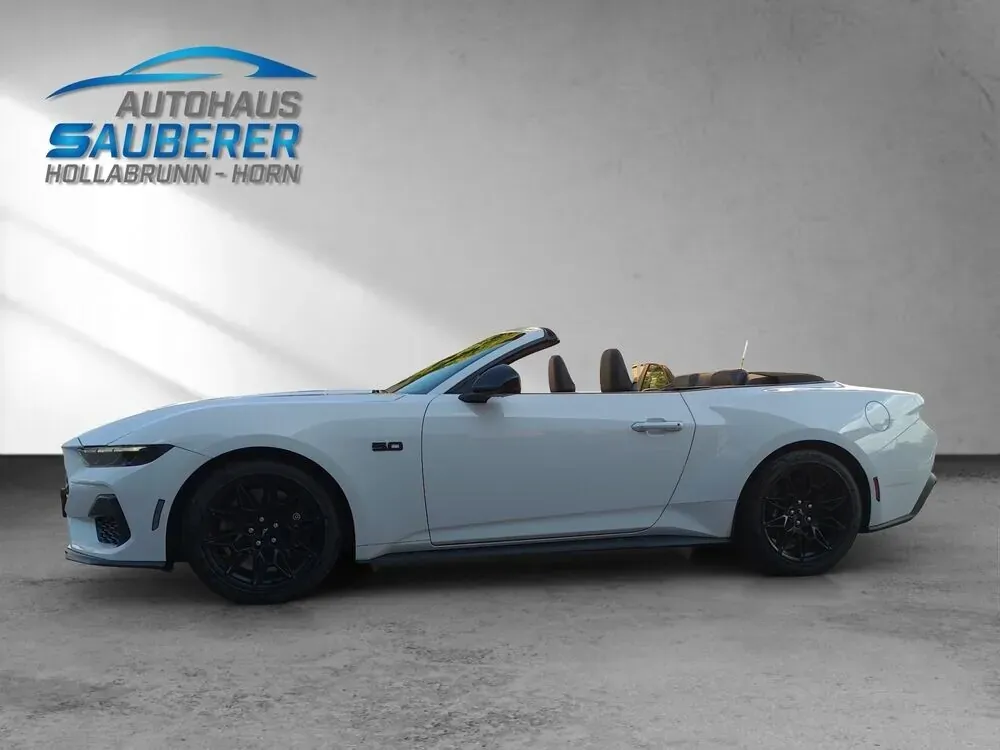 Ford Mustang 2025 photo 2