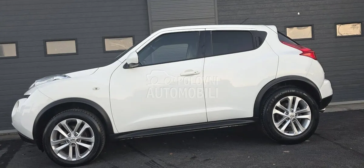Nissan Juke 2012 photo 5