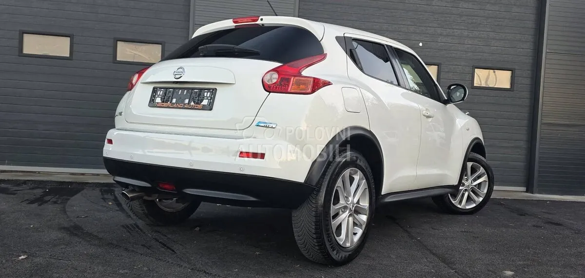 Nissan Juke 2012 photo 4