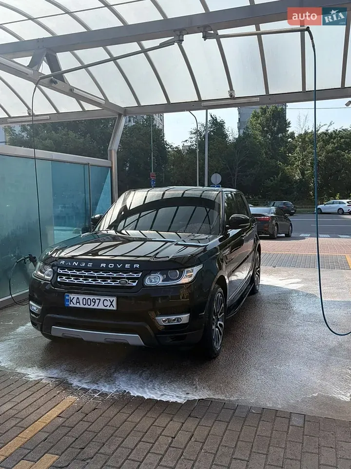 Land Rover Range Rover Sport 2013 photo 2