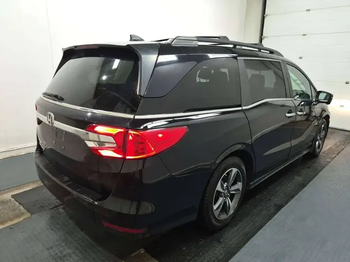 Honda Odyssey 2019 photo 2
