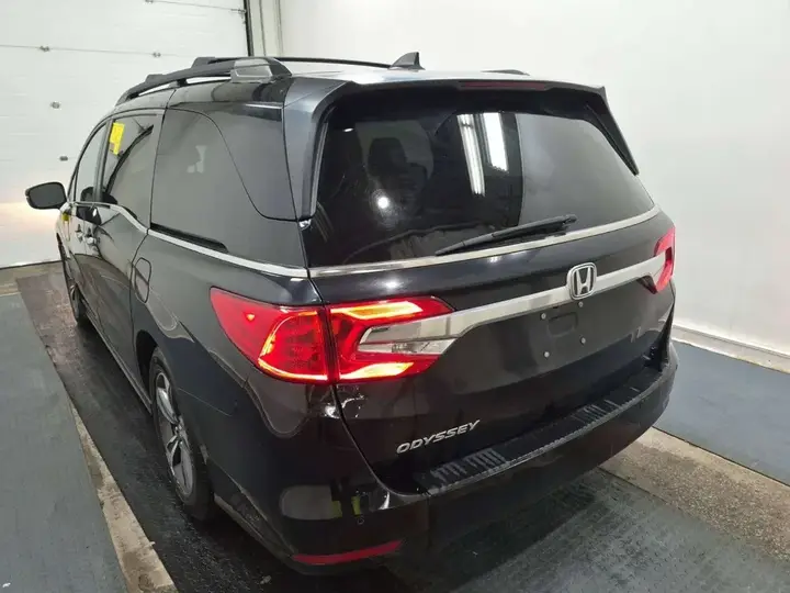 Honda Odyssey 2019 photo 5