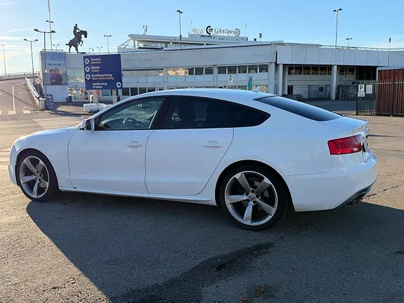 Audi A5 2013 photo 4