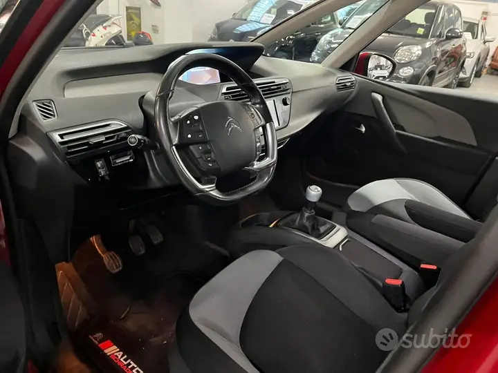 Citroen C4 Grand Picasso 2016 photo 3