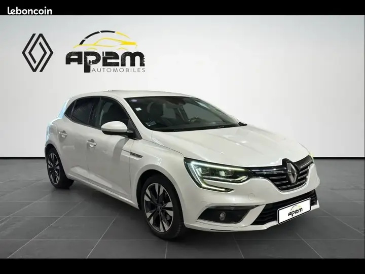 Renault Megane 2019 photo 3