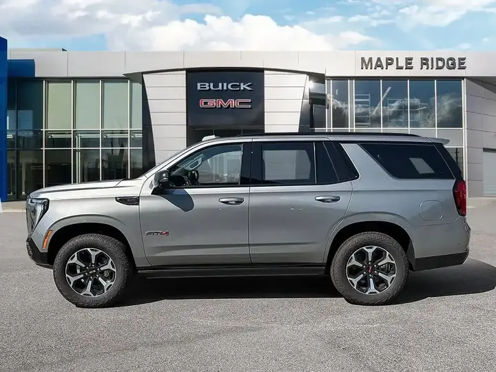 GMC Yukon 2026 photo 2