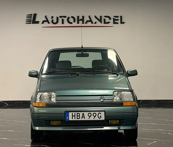 Renault 5 1990 photo 2