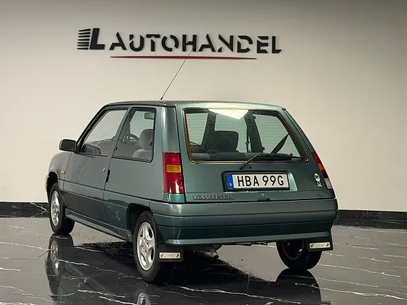 Renault 5 1990 photo 4
